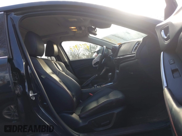 2014 Mazda 6 i Grand Touring with VIN JM1GJ1W66E1162519, listed as a IAAI auction lot 41801957 with 121,586 mi miles. Bid and sale history available at carsss.com. Image 5.