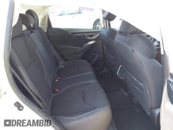2020 Subaru Forester Premium with VIN JF2SKAJC8LH569025, listed as a IAAI auction lot 42471901 with 89,458 mi miles and . Bid and sale history available at DreamBid. Image 8.