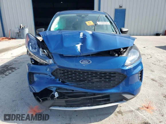 2022 Ford Escape S with VIN 1FMCU0F69NUB18377, listed as a Copart auction lot 51408325 with 52,543 mi miles and Non repairable. Bid and sale history available at DreamBid. Image 5.