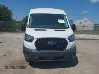 2023 Ford Transit Cargo with VIN 1FTBR2C87PKB38306, listed as a IAAI auction lot 41972454 with 51,049 mi miles and . Bid and sale history available at DreamBid. Image 6.