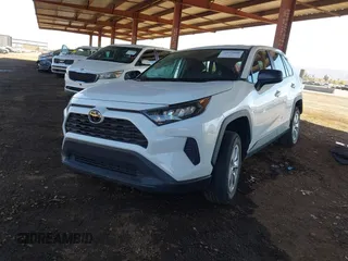 2022 Toyota RAV4 LE with VIN 2T3F1RFV4NW305258, listed as a IAAI auction lot 41632800 with 45,981 mi miles. Bid and sale history available at carsss.com. Image 2.
