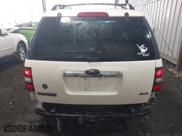 2008 Ford Explorer Limited z VIN 1FMEU75E78UA51034, wystawiony jako IAAI lot #41934208 z przebiegiem 115 205 mil mil oraz . Historia ofert i sprzedaży dostępna na DreamBid. Obrazek 17.