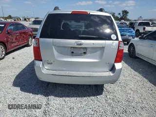2008 Kia Sedona LX with VIN KNDMB233986220663, listed as a Copart auction lot 54321825 with 125,504 mi miles and Salvage Title. Bid and sale history available at DreamBid. Image 6.