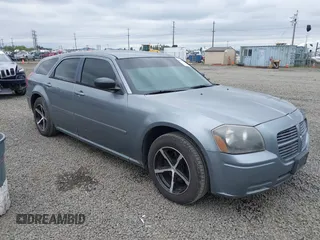 2006 Dodge Magnum with VIN 2D4FV47T66H302211, listed as a IAAI auction lot 42090473 with 218,250 mi miles and . Bid and sale history available at carsss.com. Image 1.