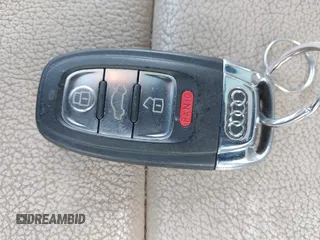 2015 Audi Q5 Premium Plus z VIN WA1DGAFPXFA054099, wystawiony jako IAAI lot #42192489 z przebiegiem 106 560 mil mil oraz . Historia ofert i sprzedaży dostępna na DreamBid. Obrazek 11.