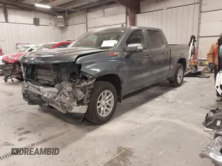 2019 Chevrolet Silverado 1500 LT with VIN 3GCUYDED5KG205003, listed as a IAAI auction lot 41382417 with 95,968 mi miles. Bid and sale history available at carsss.com. Image 2.