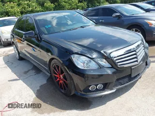 2010 Mercedes-Benz E 350 Luxury с VIN WDDHF5GB1AA165059, выставлен на аукционе IAAI как лот 42409085 с пробегом 241 306 миль миль и . История ставок и продаж доступна на DreamBid. Изображение 1.