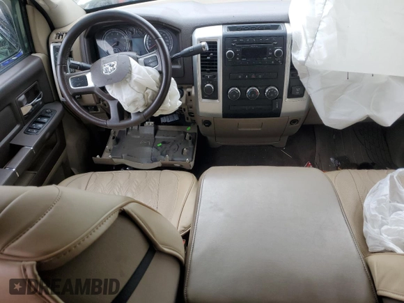 2010 Dodge 1500 SLT z VIN 1D7RV1CT1AS227326, wystawiony jako Copart lot #44240065 z przebiegiem Nie podano mil oraz Szkoda całkowita • Salvage title. Historia ofert i sprzedaży dostępna na DreamBid. Obrazek 8.