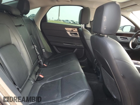 2017 Jaguar XF 35t Prestige with VIN SAJBK4BV0HCY46742, listed as a Copart auction lot 88549545 with 88,643 mi miles and Salvage Title. Bid and sale history available at carsss.com. Image 10.