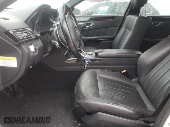 2010 Mercedes-Benz E-Class E 550 Luxury with VIN WDDHF9AB5AA250552, listed as a Copart auction lot 42987425 with 117,474 mi miles and Clean Title. Bid and sale history available at carsss.com. Image 7.