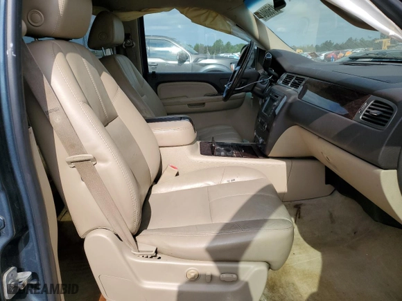 2007 GMC Yukon XL Denali with VIN 1GKFK66807J234491, listed as a Copart auction lot 52150804 with 202,895 mi miles and Salvage Title. Bid and sale history available at carsss.com. Image 7.