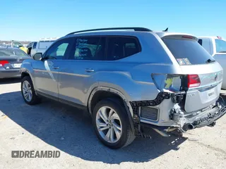 2023 Volkswagen Atlas SE z VIN 1V2JR2CA4PC526973, wystawiony jako IAAI lot #41712167 z przebiegiem 77 370 mil mil oraz . Historia ofert i sprzedaży dostępna na DreamBid. Obrazek 3.