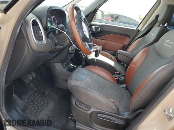 2015 FIAT 500L Urbana Trekking z VIN ZFBCFADH8FZ033661, wystawiony jako Copart lot #53711595 z przebiegiem 124 792 mil mil oraz Szkoda całkowita • Salvage title. Historia ofert i sprzedaży dostępna na DreamBid. Obrazek 7.