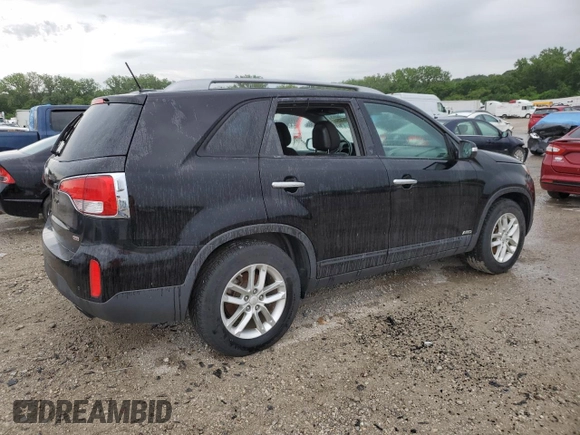 2014 Kia Sorento LX with VIN 5XYKTCA69EG434214, listed as a Copart auction lot 57053894 with 157,957 mi miles and Clean Title. Bid and sale history available at carsss.com. Image 3.