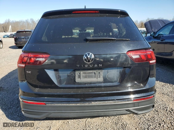 2022 Volkswagen Tiguan SE with VIN 3VV3B7AXXNM024999, listed as a Copart auction lot 48388645 with 54,472 mi miles and Salvage Title. Bid and sale history available at carsss.com. Image 6.