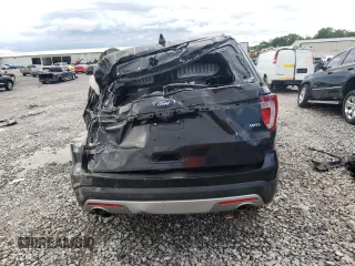2016 Ford Explorer XLT z VIN 1FM5K8D8XGGB66764, wystawiony jako Copart lot #56551195 z przebiegiem Nie podano mil oraz Szkoda całkowita • Salvage title. Historia ofert i sprzedaży dostępna na DreamBid. Obrazek 6.