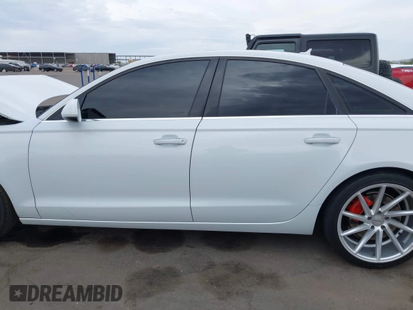 2015 Audi A6 2.0T Premium Plus with VIN WAUGFAFC7FN010019, listed as a IAAI auction lot 42033638 with 1 mi miles. Bid and sale history available at carsss.com. Image 14.