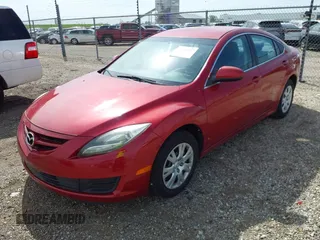 2011 Mazda Mazda6 i Sport with VIN 1YVHZ8BH6B5M24289, listed as a IAAI auction lot 42138047 with 190,805 mi miles. Bid and sale history available at carsss.com. Image 2.