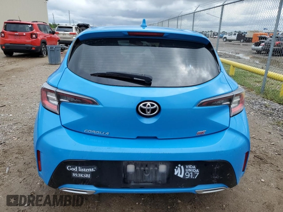 2020 Toyota Corolla Hatchback SE with VIN JTND4RBE8L3089060, listed as a Copart auction lot 68711174 with 142,431 mi miles and Salvage Title. Bid and sale history available at carsss.com. Image 6.