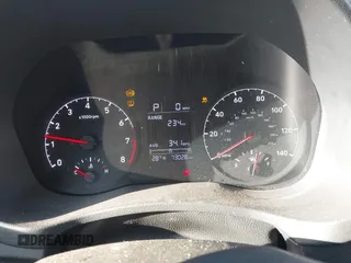 2021 Hyundai Accent SE z VIN 3KPC24A6XME134920, wystawiony jako IAAI lot #41394321 z przebiegiem 73 028 mil mil oraz . Historia ofert i sprzedaży dostępna na DreamBid. Obrazek 7.