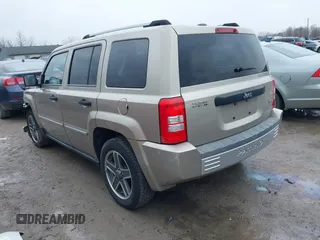 2009 Jeep Patriot Limited with VIN 1J4FT48B19D172049, listed as a IAAI auction lot 41991556 with 86,634 mi miles and . Bid and sale history available at DreamBid. Image 3.