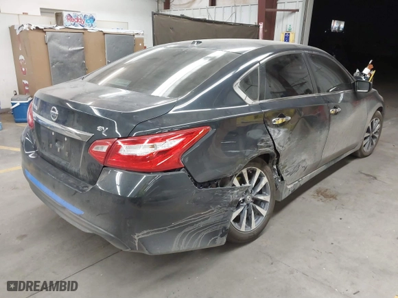 2017 Nissan Altima 2.5 SV with VIN 1N4AL3AP3HC124367, listed as a IAAI auction lot 41588541 with 112,482 mi miles. Bid and sale history available at carsss.com. Image 4.