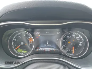 2019 Jeep Cherokee Limited z VIN 1C4PJLDB4KD365690, wystawiony jako IAAI lot #42378905 z przebiegiem 65 505 mil mil oraz . Historia ofert i sprzedaży dostępna na DreamBid. Obrazek 7.