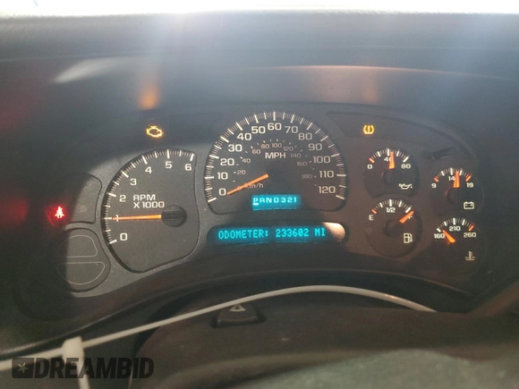 2004 GMC Yukon SLT with VIN 1GKEK13Z64J189869, listed as a Copart auction lot 44654655 with 233,602 mi miles and Salvage Title. Bid and sale history available at carsss.com. Image 9.