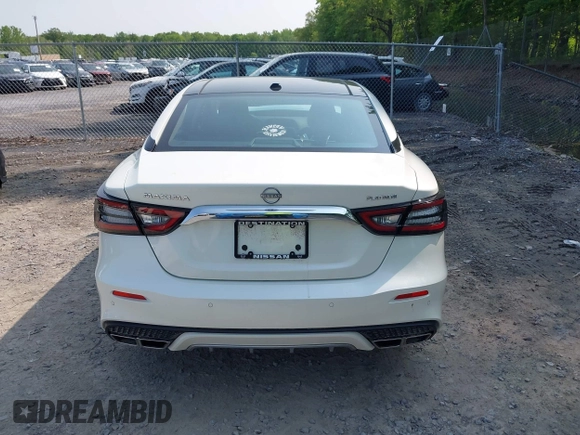 2023 Nissan Maxima Platinum with VIN 1N4AA6FV5PC505862, listed as a IAAI auction lot 42418625 with 10,485 mi miles and . Bid and sale history available at DreamBid. Image 16.