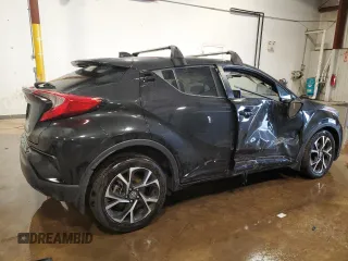 2021 Toyota C-HR LE z VIN NMTKHMBX8MR122450, wystawiony jako Copart lot #55159625 z przebiegiem 44 999 mil mil oraz Szkoda całkowita • Salvage title. Historia ofert i sprzedaży dostępna na DreamBid. Obrazek 3.