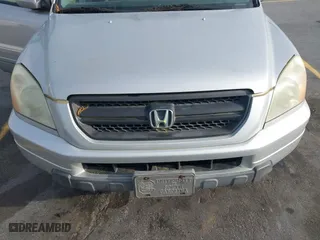 2003 Honda Pilot EX with VIN 2HKYF18533H582271, listed as a IAAI auction lot 41960072 with 240,567 mi miles. Bid and sale history available at carsss.com. Image 6.