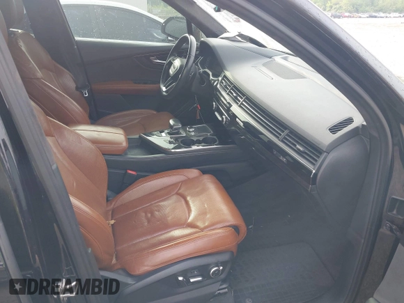 2017 Audi Q7 Prestige with VIN WA1VABF74HD026649, listed as a IAAI auction lot 42155588 with 152,742 mi miles and . Bid and sale history available at DreamBid. Image 5.
