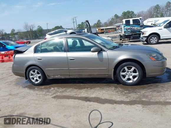 2005 Nissan Altima 3.5 SE with VIN 1N4BL11DX5C353106, listed as a IAAI auction lot 41833288 with 148,146 mi miles. Bid and sale history available at carsss.com. Image 13.