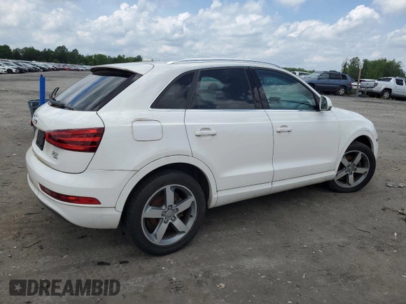 2015 Audi Q3 Premium Plus with VIN WA1EFCFS3FR003181, listed as a Copart auction lot 60117365 with 174,934 mi miles and Clean title. Bid and sale history available at DreamBid. Image 3.