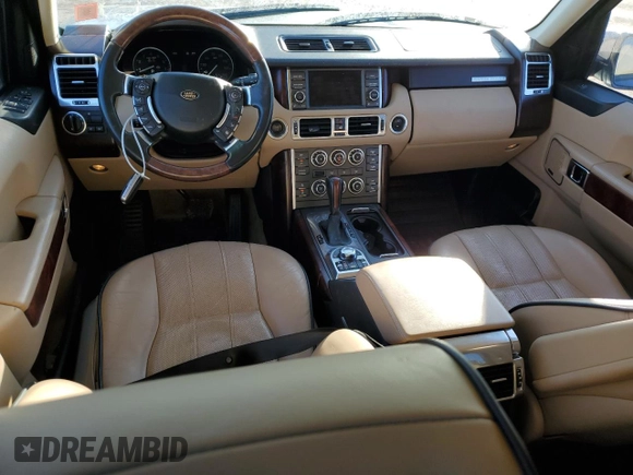 2012 Land Rover Range Rover HSE Lux z VIN SALMF1D4XCA385366, wystawiony jako Copart lot #42615385 z przebiegiem 162 028 mil mil oraz Czysty tytuł • Clean title. Historia ofert i sprzedaży dostępna na DreamBid. Obrazek 8.