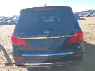 2016 Mercedes-Benz GL with VIN 4JGDF6EE1GA698884, listed as a IAAI auction lot 41320600 with 1 mi miles. Bid and sale history available at carsss.com. Image 16.