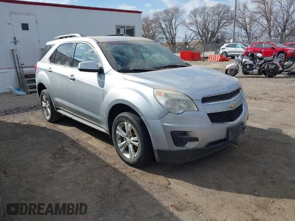 2015 Chevrolet Equinox LT with VIN 2GNALBEK6F6404042, listed as a IAAI auction lot 41904744 with Not Provided miles. Bid and sale history available at carsss.com. Image 1.