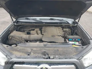 2010 Toyota 4Runner Trail with VIN JTEBU5JR1A5004436, listed as a IAAI auction lot 41728582 with 206,485 mi miles and . Bid and sale history available at DreamBid. Image 10.