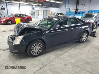 2012 Cadillac CTS Luxury z VIN 1G6DG5E55C0120656, wystawiony jako Copart lot #59164235 z przebiegiem Nie podano mil oraz Czysty tytuł • Clean title. Historia ofert i sprzedaży dostępna na DreamBid. Obrazek 1.