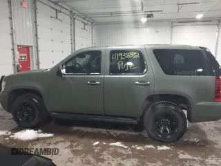 2014 Chevrolet Tahoe Commercial with VIN 1GNSK2E05ER196941, listed as a IAAI auction lot 41938892 with 176,170 mi miles and . Bid and sale history available at DreamBid. Image 15.