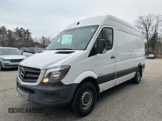2014 Mercedes-Benz Sprinter with VIN WD3BE7DC7E5894980, listed as a Copart auction lot 85545514 with 402,335 mi miles and Clean Title. Bid and sale history available at DreamBid. Image 2.