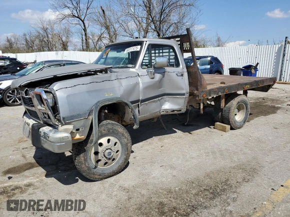 1992 Dodge D/W 250 with VIN 1B7KM26C0NS501198, listed as a Copart auction lot 50317475 with 269,473 mi miles and Salvage Title. Bid and sale history available at carsss.com. Image 1.