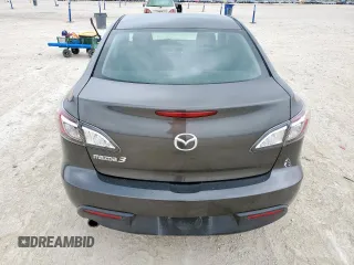 2011 Mazda 3 i Touring z VIN JM1BL1VF4B1466966, wystawiony jako Copart lot #57783245 z przebiegiem 154 806 mil mil oraz Szkoda całkowita • Salvage title. Historia ofert i sprzedaży dostępna na DreamBid. Obrazek 6.