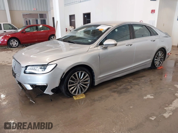 2017 Lincoln MKZ Select с VIN 3LN6L5D95HR624794, выставлен на аукционе IAAI как лот 41601895 с пробегом 81 972 миль миль и . История ставок и продаж доступна на DreamBid. Изображение 2.