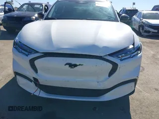 2023 Ford Mustang Mach-E Select с VIN 3FMTK1RM9PMA46139, выставлен на аукционе IAAI как лот 40752839 с пробегом 40 767 миль миль и . История ставок и продаж доступна на DreamBid. Изображение 6.