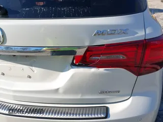 2014 Acura MDX Advance with VIN 5FRYD4H89EB028427, listed as a IAAI auction lot 41215006 with Not Provided miles and . Bid and sale history available at DreamBid. Image 6.