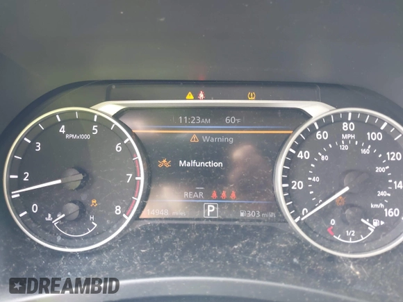 2023 Nissan Sentra SR with VIN 3N1AB8DV8PY229161, listed as a IAAI auction lot 41914100 with 14,948 mi miles and . Bid and sale history available at DreamBid. Image 7.