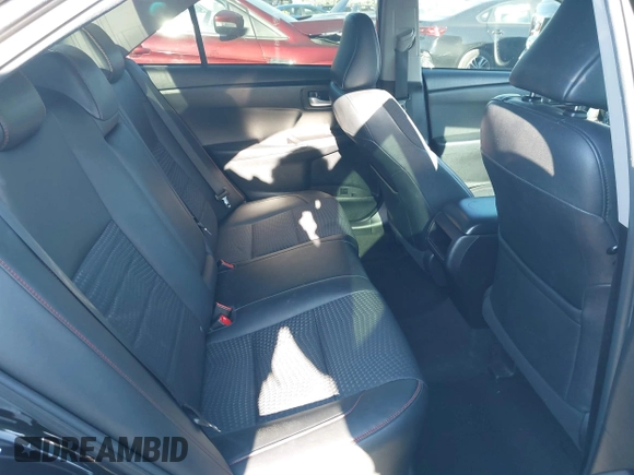 2015 Toyota Camry XLE z VIN 4T1BF1FK8FU928187, wystawiony jako IAAI lot #41870784 z przebiegiem 103 513 mil mil oraz . Historia ofert i sprzedaży dostępna na DreamBid. Obrazek 8.
