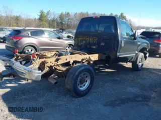 1999 Ford F-350 XL with VIN 1FTSF31S9XED28958, listed as a IAAI auction lot 41886709 with 193,360 mi miles and . Bid and sale history available at DreamBid. Image 4.
