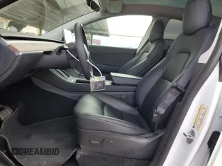 2022 Tesla Model Y Long Range with VIN 7SAYGDEE5NF435702, listed as a Copart auction lot 43754325 with 47,121 mi miles and Salvage Title. Bid and sale history available at carsss.com. Image 7.